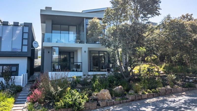 4 Bedroom Property for Sale in Pinnacle Point Golf Estate Western Cape